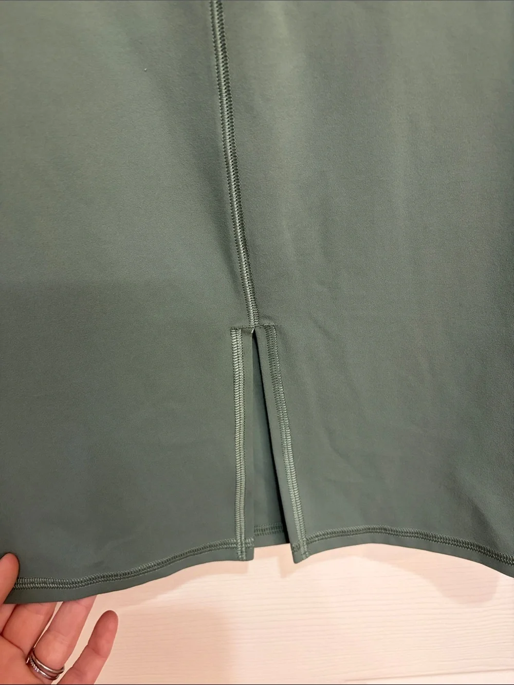 045. Lululemon Nulu Slim-Fit High-Rise Midi Skirt Grey Eucalyptus size 6
